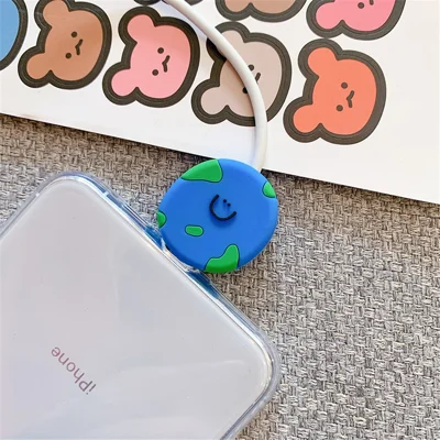 Lindo Savador de Protector de Cable de Datos de Carga de Teléfono Con Forma - Tierra