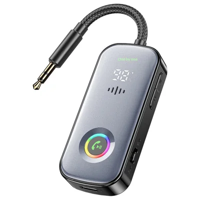 A6 Pro Auto-Audio-Empfänger-Sender-Gerät BT5.2 AUX-Adapter mit RGB-Beleuchtung – Schwarz