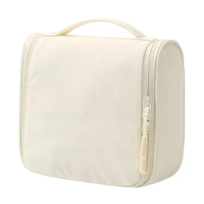 Hängende Reise-Kosmetiktasche aus Taslon-Stoff, Kosmetikbeutel für unterwegs - Beige