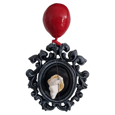 Gothic Resin Wall Art Decoration Ornament 3D Hand Red Ballon Wall Aesthetic Statue