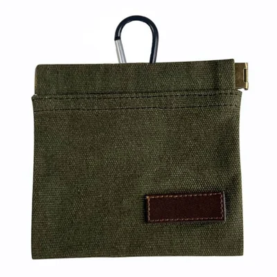 Waterproof Canvas Pet Treat Bag Portable Auto-Close Hands-Free Dog Snack Pouch with Carabiner - Green