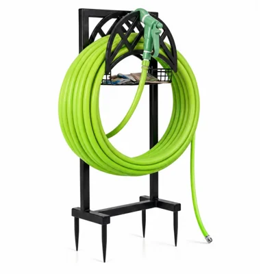 Soporte Exterior para Almacenamiento de Manguera de Jardín con Cesta, Estructura Resistente de Metal para Patio y Césped - Negro
