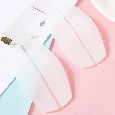 1 Pair Anti-Slip Silicone Shoulder Pads Traceless Pressure Relief Bra Strap Shoulder Pad - Ordinary / White
