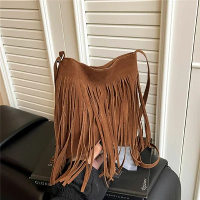 Western Style Fringe Tote Bag Underarm Faux Suede Tassel Shoulder Bag for Commute Daily - Brown
