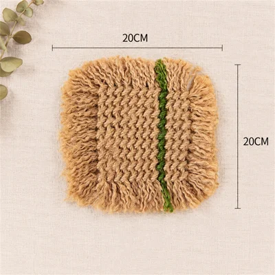 Sous-verre tissé à la main 20x20 cm en coton et lin naturel avec pompons, napperon bohème résistant à la chaleur pour cuisine et salle à manger - Vert