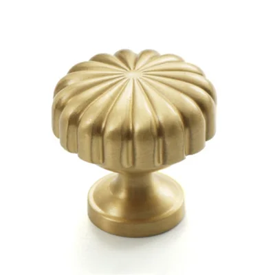 Golden Pumpkin Shape Brass Handle Cabinet Pull Knob Nordic Furniture Decor with 25mm Screw, Size L