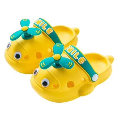 1 Pair Toddler Boys Girls Garden Shoes Cute Airplane Beach Sandals EVA Summer Slippers - Yellow / Size: 20-21