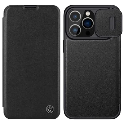 NILLKIN Qin Pro-serie til iPhone 14 Pro 6,1 tommer Anti-skrab telefonbeskyttelsesdæksel i PU-læder med kortlomme og skydelinsebeskytter - Sort