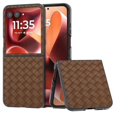 For Motorola Razr 70 Ultra / 60 Ultra 5G / Razr Ultra 2026 5G / 2025 5G Case Woven Texture PU Leather Coated PC Mobile Phone Cover - Brown