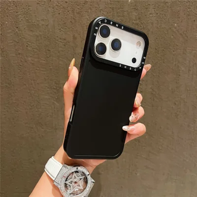 Capa iPhone 17 Pro Preta Moldura da Lente Metal Acabamento Pintura PC + TPU Capa Traseira do Telefone - Preta