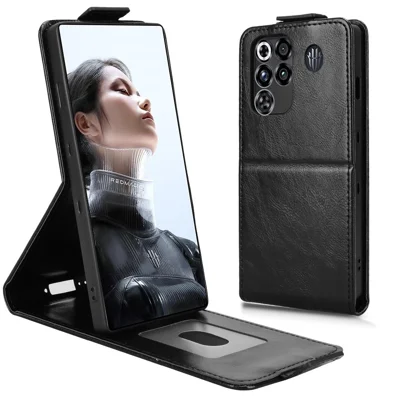 Standhoesje voor ZTE nubia RedMagic 11 Pro 5G / 11 Pro+ 5G met magnetische sluiting, verticaal omslaand lederen telefoonhoesje met kaarthouder - Zwart