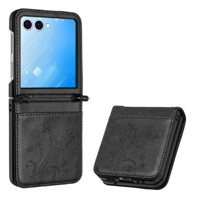 Capa para Samsung Galaxy Z Flip8 com Borboleta e Flor em Couro Impresso com Alça de Pulso - Preto