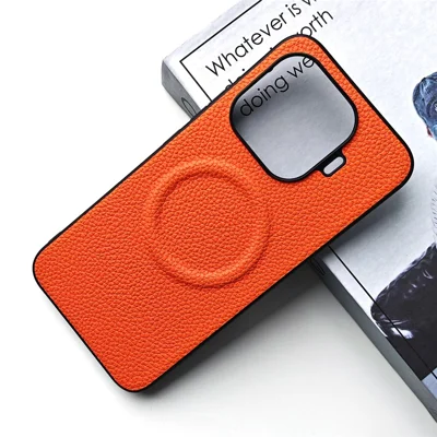 For Xiaomi 17T Pro Magnetisk Case Løgfrugtstruktur PU Læderbelagt PC + TPU Beskyttende Telefondækkende - Orange