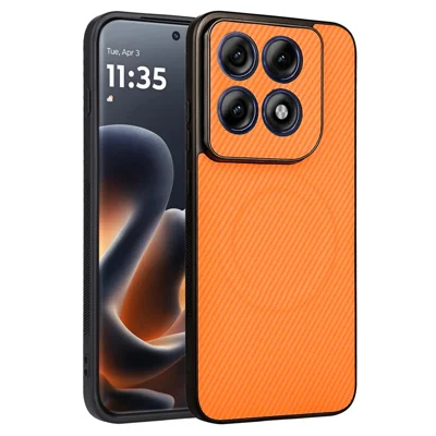 Für Motorola Edge 70 Pro 5G / 70 Pro+ 5G Hülle mit Carbon-Optik, lederbeschichtete TPU-PC-Handyhülle mit Metallring für magnetische Autohalterung – Orange