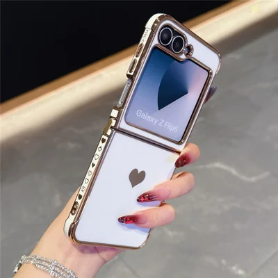 For Samsung Galaxy Z Flip7 FE 5G / Z Flip6 5G Case TPU Phone Back Cover Electroplating Heart Pattern - Ivory White