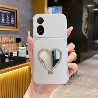 2-in-1 Makeup Mirror Kickstand Phone Case for Xiaomi Redmi A7 Pro 4G (171.56mm)  /  A7 Pro 5G  /  Poco C85x 5G  /  C81 4G Metallic Paint PC+TPU Back Cover - Silver