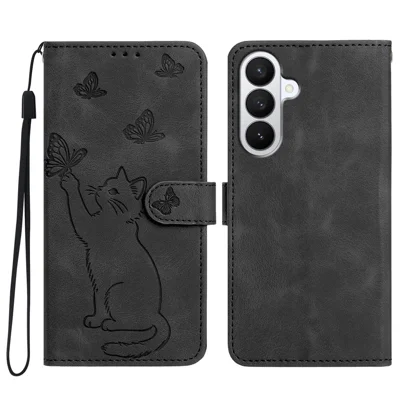 Cover Portafoglio per Samsung Galaxy S27 con Stampa di Gatto e Farfalla in Pelle, con Cinturino da Polso - Nero
