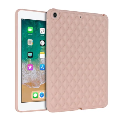 For iPad 9.7-inch (2017) / (2018) Back Cover Soft TPU Rhombus Pattern Tablet Case - Pink