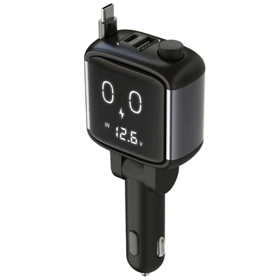 شاحن سيارة GE16 مزود بمنفذين USB-A وUSB-C مع كابل قابل للسحب بقوة 65 واط وعرض رقمي للجهد الكهربي ورموز تعبيرية كرتونية