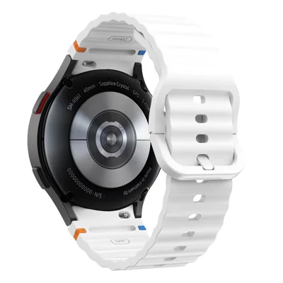 For Samsung Galaxy Watch FE / 7 / 6 / 5 / 4 Wave Design Watch Band Stitching Line Decor Silicone Strap - White