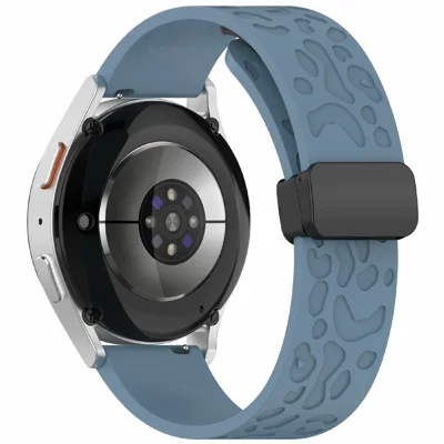 KALEBOL 20mm Magnetic Silicone Strap for Samsung Galaxy Watch6 Classic 47mm / 43mm / Huawei Watch GT 3 Pro 43mm Leopard Print Watch Band - Cyan