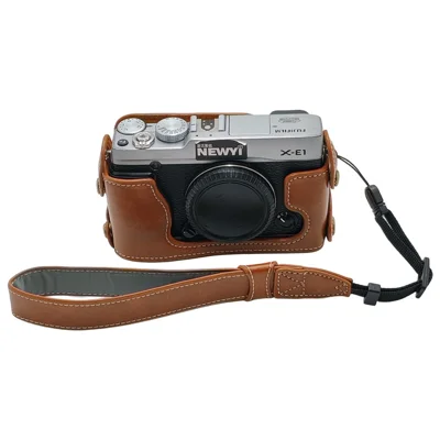 Чехол из искусственной кожи для Fujifilm X-E2 / X-E1, полузакрытый, с защитой экрана, креплением для штатива и ремешком на запястье — коричневый