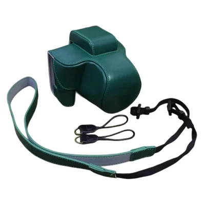 Abnehmbare Kamera-Tasche aus PU-Leder mit Schultergurt für Canon EOS R50 / R100, Schutzhülle – Grün