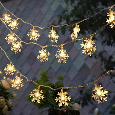 3m 20-LED Holiday Snowflakes String Fairy Light Battery Powered Christmas Tree Hanging Party Home Decor - Warm White