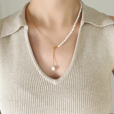 Luxury Titanium Steel Gold Plated Snake Chain Adjustable Freshwater Pearl Necklace Geometric Design Jewelry Gift