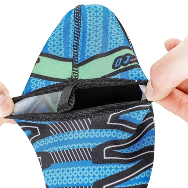 KAPPEEO A002 1 Pair Swim Beach Slip-On Water Shoes Aqua Socks Quick-Dry Sports Shoes - Grey / 36-37