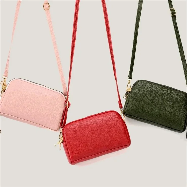 P01 Large Daypack Crossbody Bag PU Leather Shoulder Bag Zippered Purse - Black