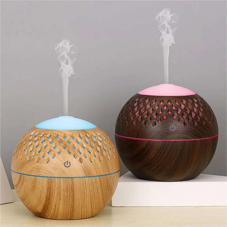 200ml Wood Grain Hollow Air Humidifier Mini Silent Mist Maker Fog Sprayer with Colorful Light for Home, Office (with CE) - Brown / UK Plug