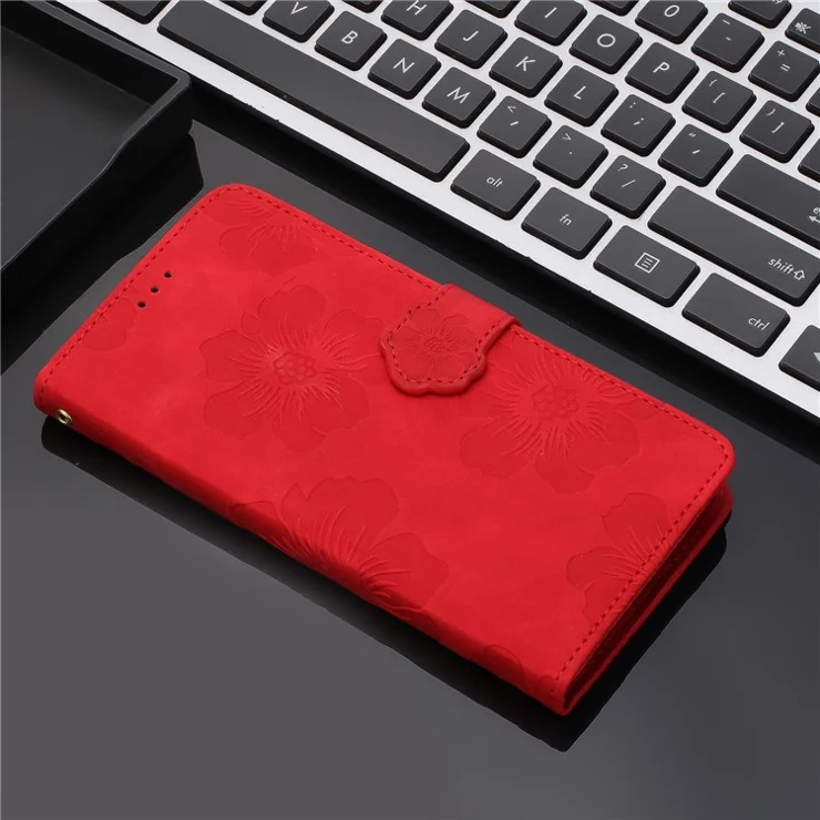 For Samsung Galaxy A06 4G Case Flower Design Leather Wallet Phone Cover with Wrist Strap - Red