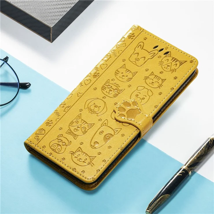 For Google Pixel 10 Pro XL / 9 Pro XL Case Leather Wallet Flip Phone Cover Cute Cat Dog Pattern - Yellow