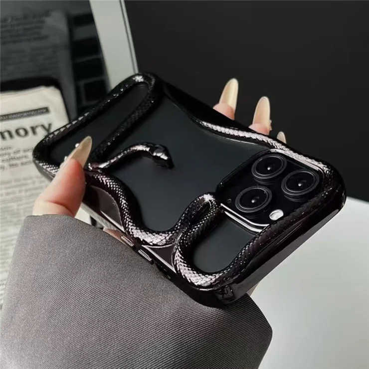 For iPhone 16 Pro Bumper Case 3D Snake Hollow TPU Phone Cover - Electroplated Black