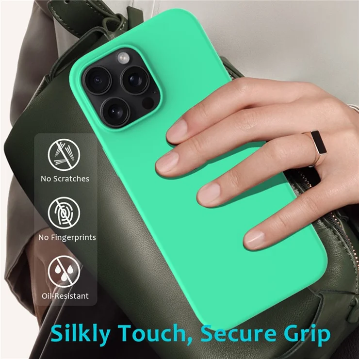 Bulk Purchasing For iPhone 16 Pro Max Case Liquid Silicone Soft Lining Back Phone Cover - Green
