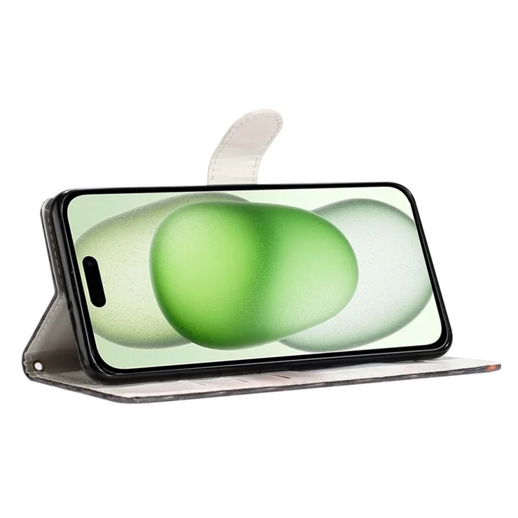 For iPhone 15 Wallet Phone Case PU Leather Flip Cover with Stand Card Holder Painted Design - Dandelion