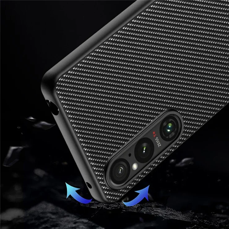 For Sony Xperia 1 V Carbon Fiber Texture Phone Case Ultra Slim Protective Cover - Carbon Gold