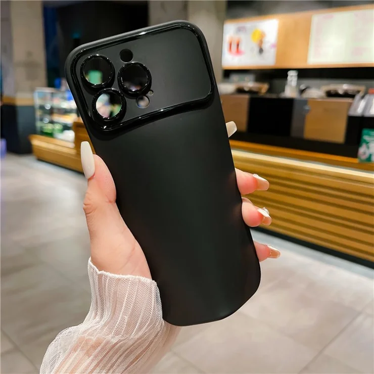 For iPhone 15 Pro Slim-Fit TPU Phone Case Matte Protective Cell Phone Cover Anti-Scratch Shell - Black