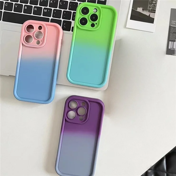For iPhone 15 Gradient Color Silicone Phone Case Anti-scratch Mobile Phone Cover - Pink Blue