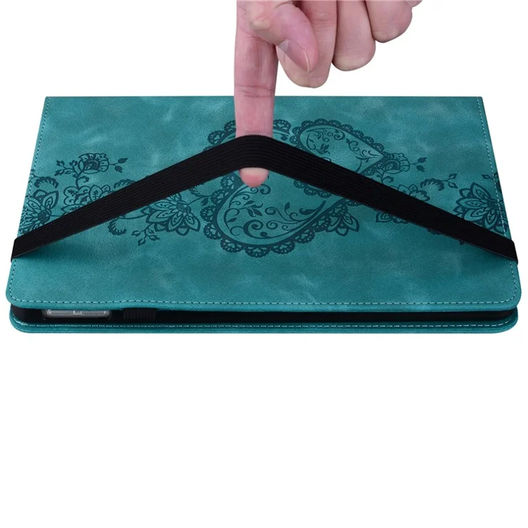 For Samsung Galaxy Tab A9 Leather Case Heart Imprint Foldable Stand Card Slot Stylus Holder Tablet Cover - Green