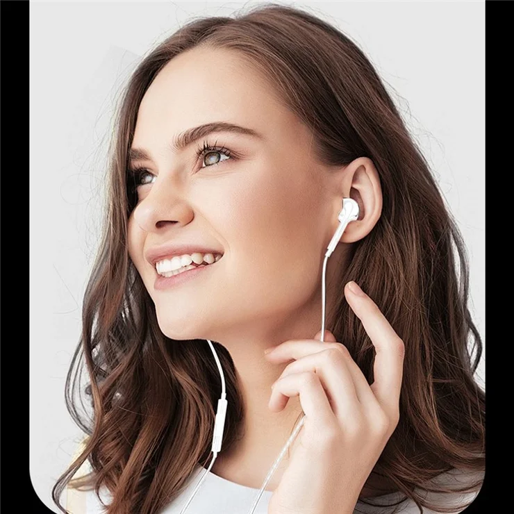 Mini Audio Adapter iP Female to Type C Male High Quality Sound Headphone Converter - White