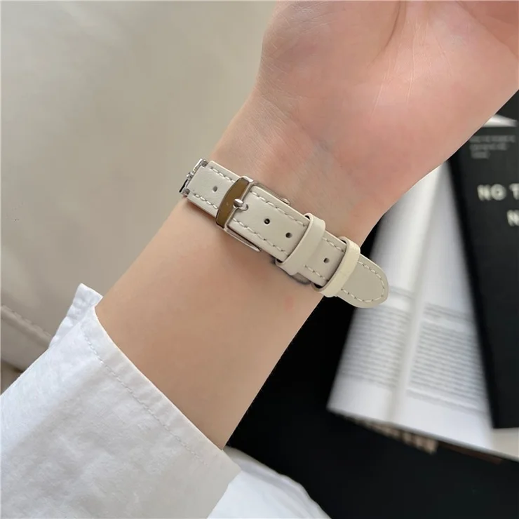 For Apple Watch 10 46mm / Ultra 2 / Ultra 49mm / 9 8 7 45mm / SE (2023) SE (2022) SE 6 5 4 44mm / 3 2 1 42mm Leather Watch Band - Light Grey / White Silver