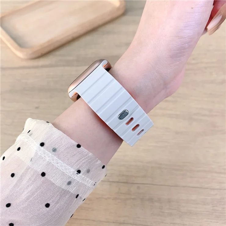 Silicone Band for Apple Watch Series 10 9 8 7 SE 6 5 4 3 2 1 42mm 41mm 40mm 38mm Magnetic Quick Release Strap - Green+Black