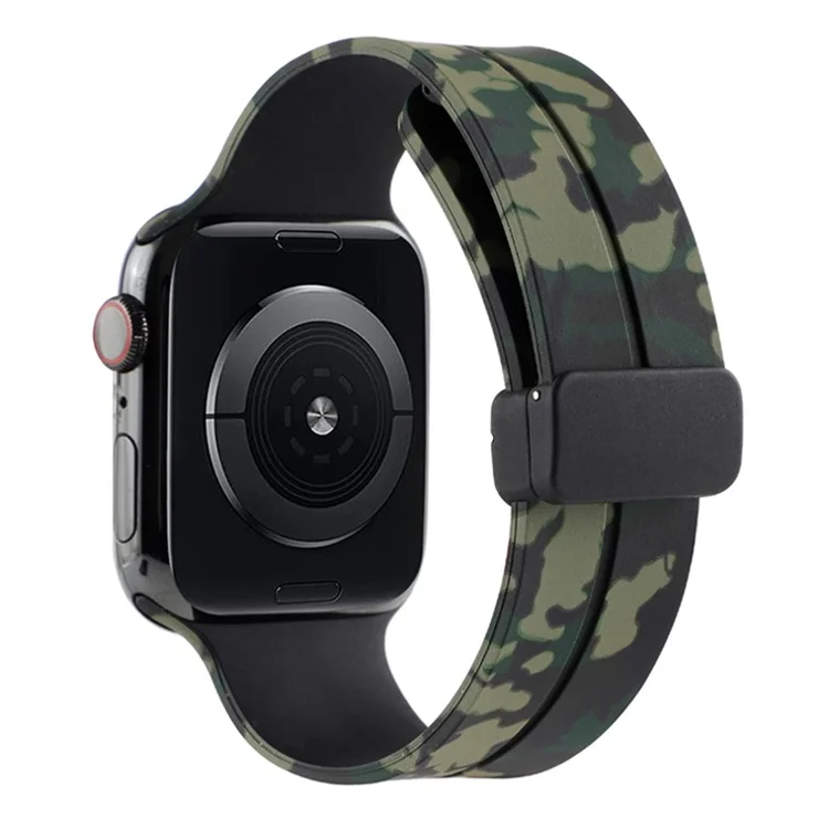 Watch Strap for Apple Watch Series 10 42mm / 9 8 7 41mm / SE (2023) SE (2022) SE 6 5 4 40mm / 3 2 1 38mm Magnetic Watch Band Camo Silicone Watch Strap - Army Green