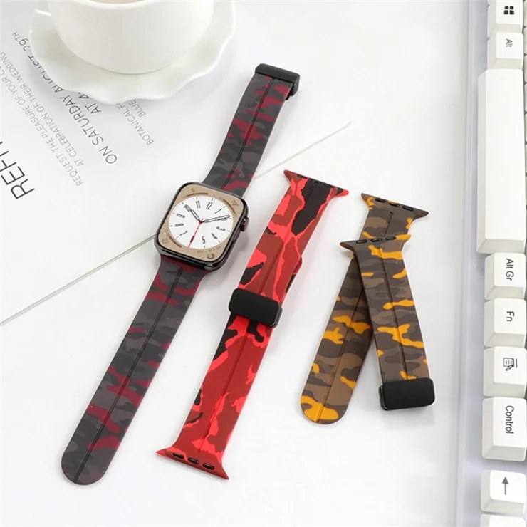 For Apple Watch Series 10 46mm / Ultra 2 Ultra 49mm / Series 9 8 7 45mm / 6 5 4 SE (2023) SE (2022) SE 44mm / 3 2 1 42mm Camouflage Silicone Watch Band Magnetic Buckle Strap - Blue