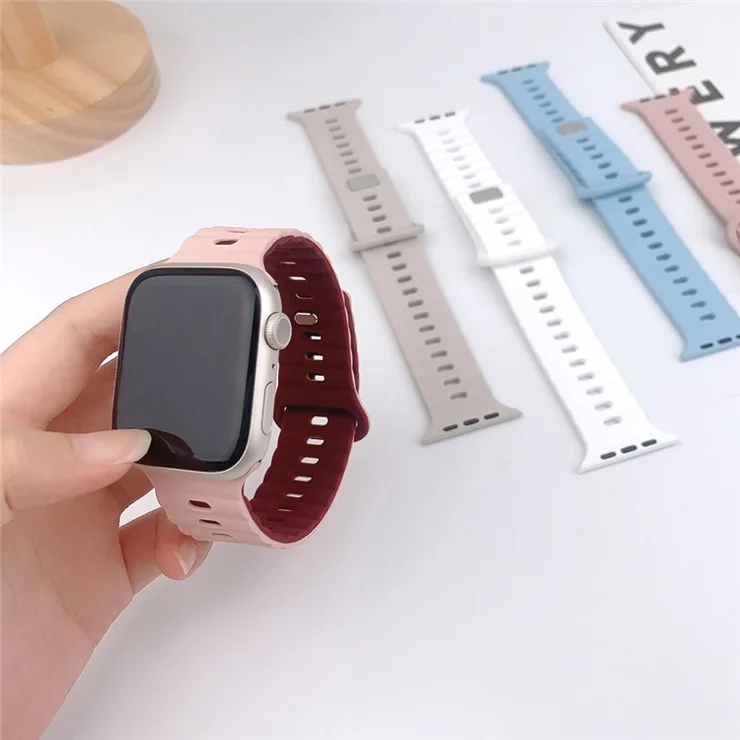 Watch Strap for Apple Watch Series 10 42mm / 9 8 7 41mm / SE (2023) SE (2022) SE 6 5 4 40mm / 3 2 1 38mm Silicone Watch Band - Red