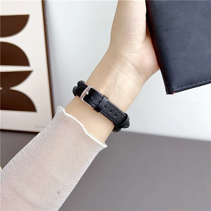 For Apple Watch 10 46mm / Ultra 2 / Ultra 49mm / 9 8 7 45mm / SE (2023) SE (2022) SE 6 5 4 44mm / 3 2 1 42mm Leather Strap - Black