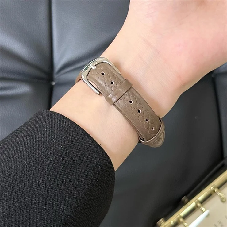 For Apple Watch 10 46mm / Ultra 2 / Ultra 49mm / 9 8 7 45mm / SE (2023) SE (2022) SE 6 5 4 44mm / 3 2 1 42mm Cowhide Leather Bracelet Strap - Light Brown