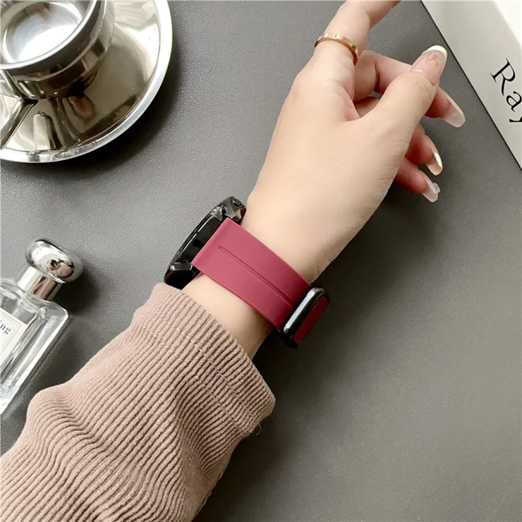 For Samsung Gear S3 Classic / Garmin Vivoactive 4 Silicone Magnetic Strap 22mm Watch Band - Wine Red